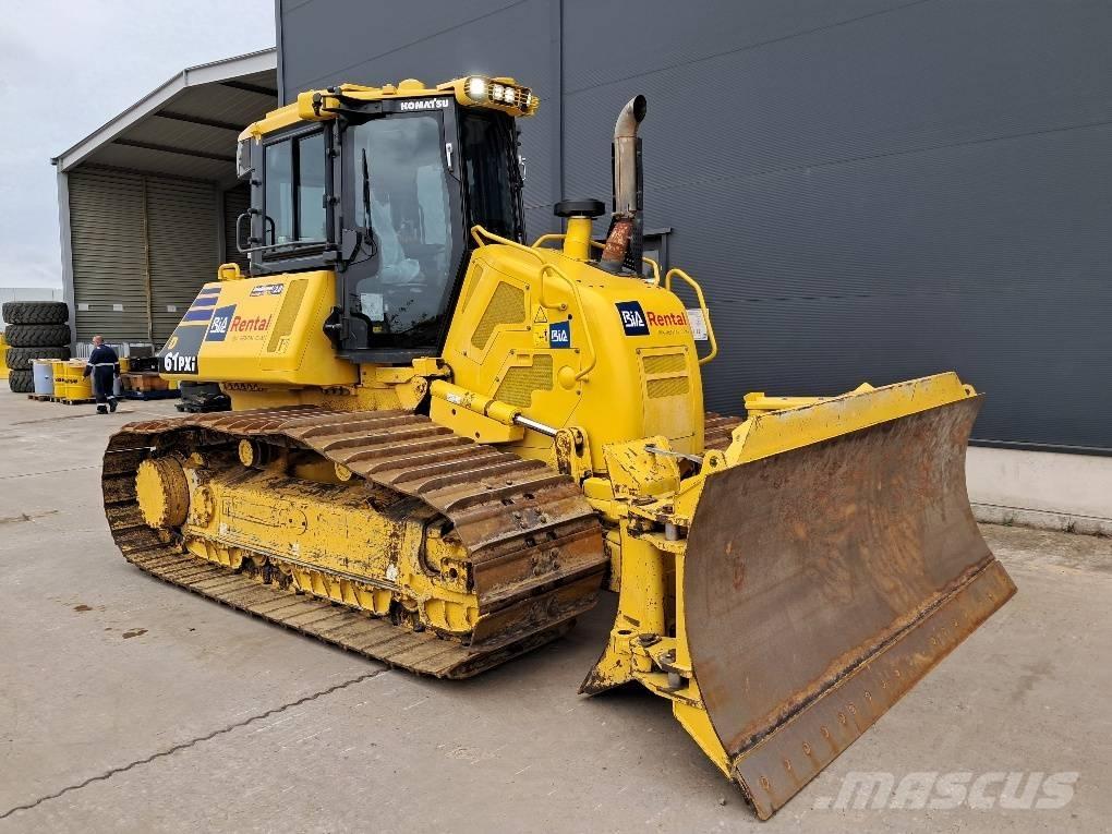 Komatsu D61PXI-24E0 Pásové dozéry