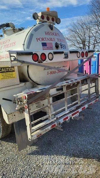 Hino Toilet Truck Cisternové nákladné vozidlá