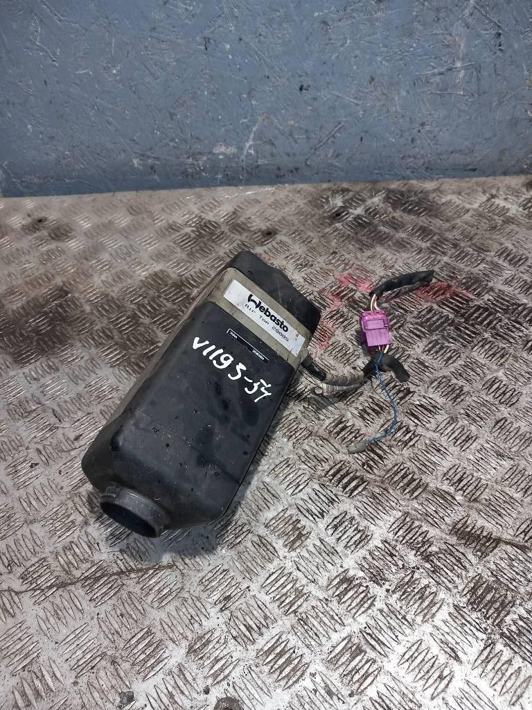 Volvo FH 12 20383404 Kabíny a interiér