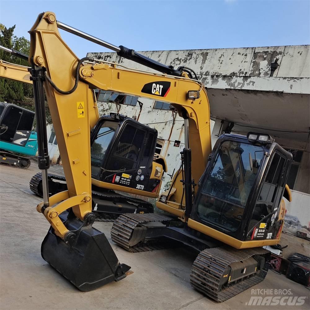 CAT 307 D Mini rýpadlá < 7t