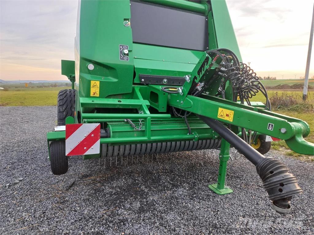 John Deere V461M Lisy na okrúhle balíky
