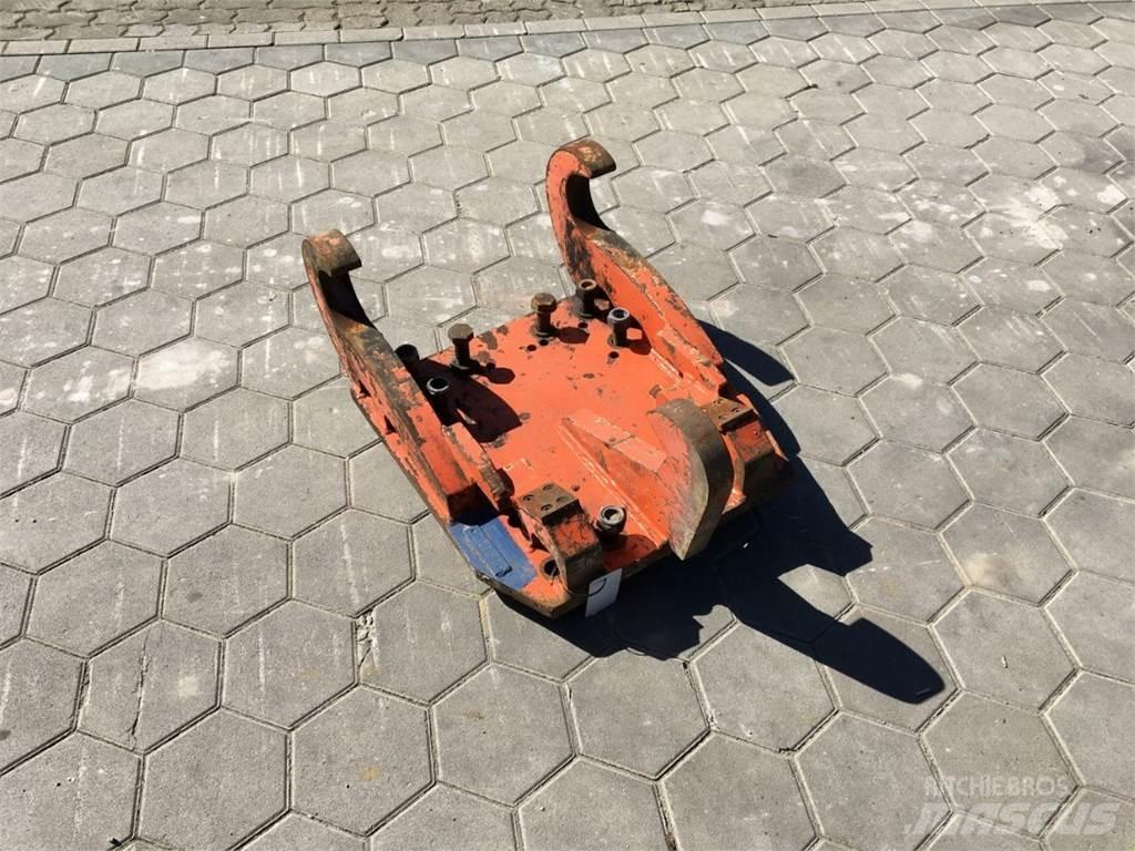  SMP-ANBAUPLATTE Rýchlospojky