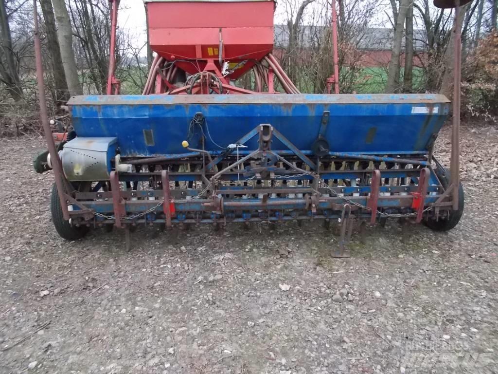 Fiona D78 3 meter Mechanické sejačky