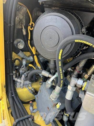 Bomag BW 161 AD-4 Tandemové valce