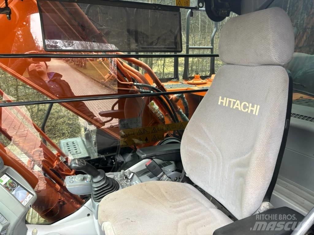 Hitachi ZX 210-6 Pásové rýpadlá