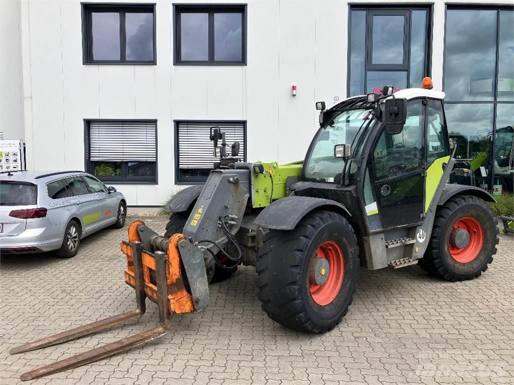 Liebherr T56-7S Teleskopické manipulátory