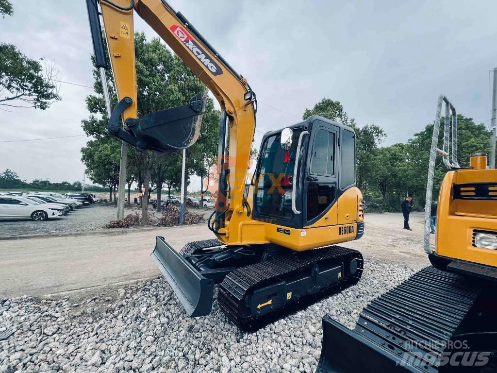 XCMG XE60DA Pásové rýpadlá