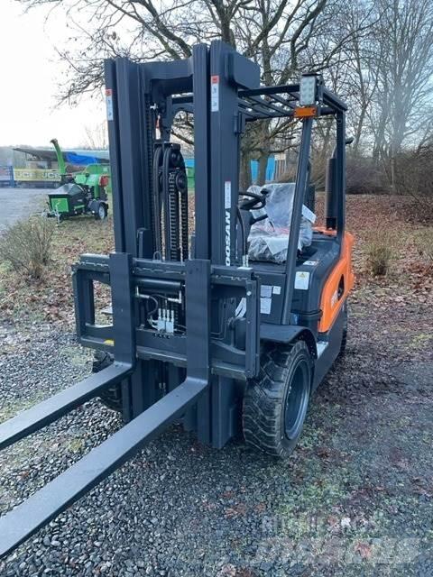 Doosan D30NXS Dieselové vozíky