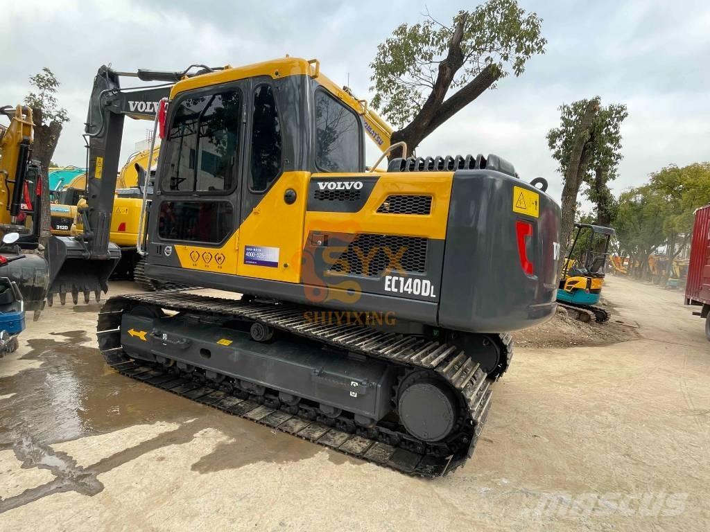 Volvo EC 140 D Pásové rýpadlá