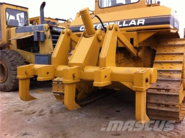 CAT D 7 H Pásové dozéry
