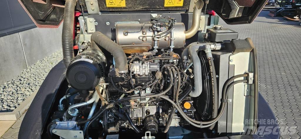 Yanmar V 80 Kolesové nakladače