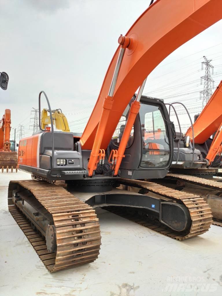 Hitachi ZX 210 H Pásové rýpadlá