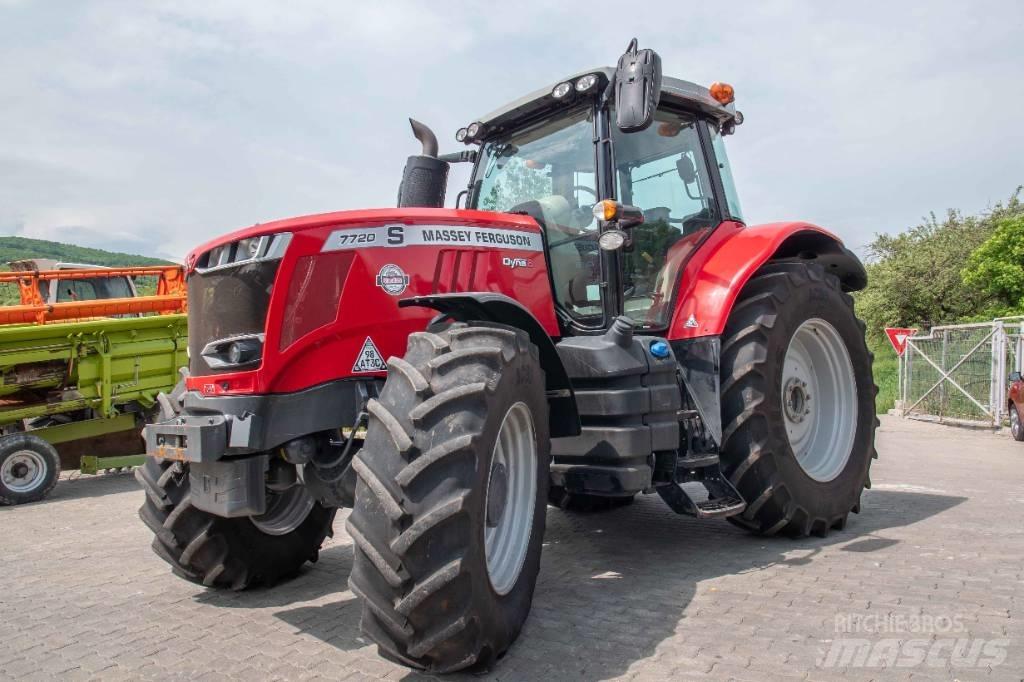 Massey Ferguson 7720 Traktory