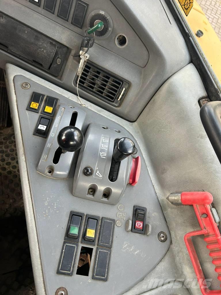 Volvo A 25 D Kĺbové nákladné autá