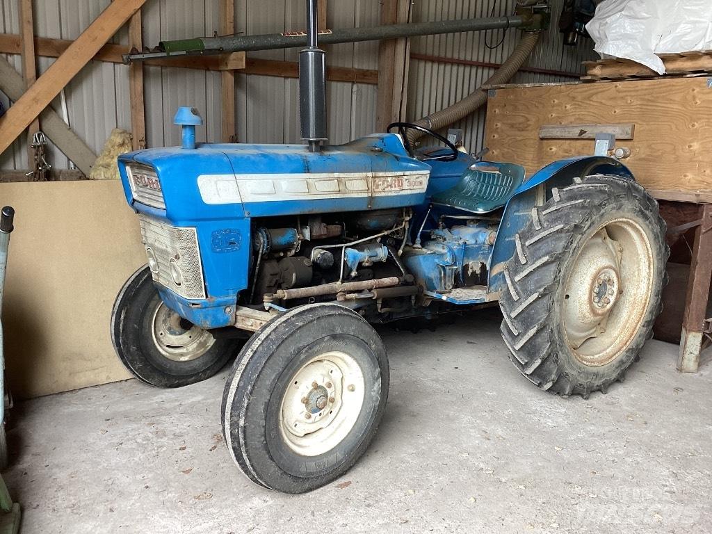 Ford 3000 Traktory