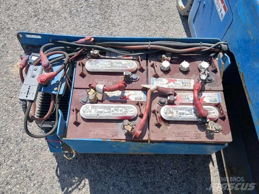 Genie GS 3246 Nožnicové zdvíhacie plošiny