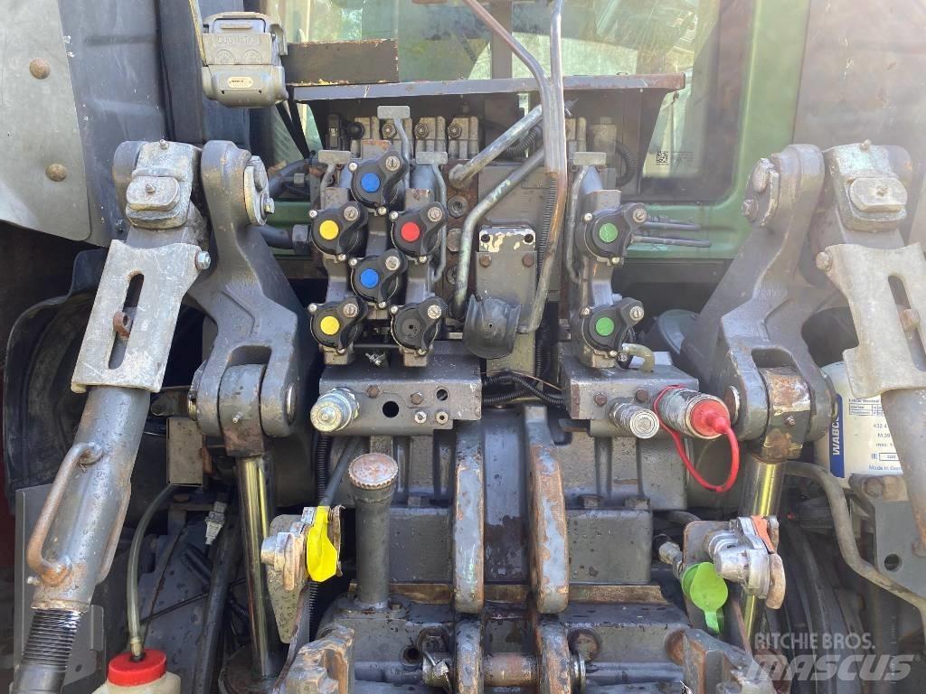 Fendt 933 Vario Traktory