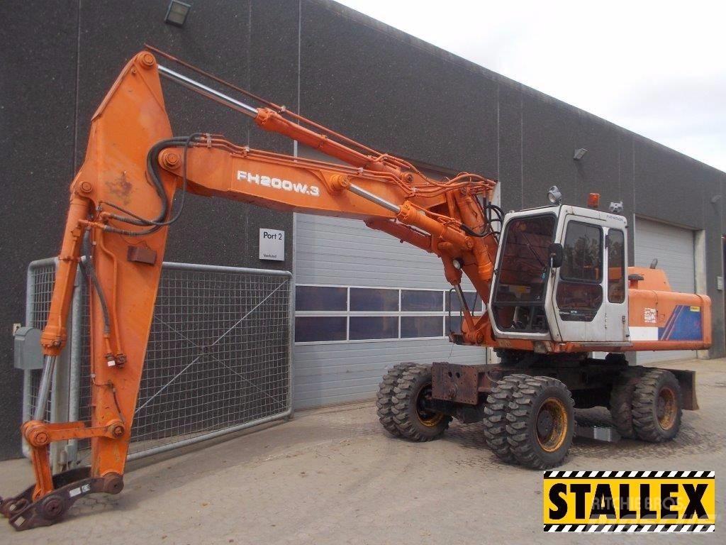 Hitachi 200W Kolesové rýpadlá