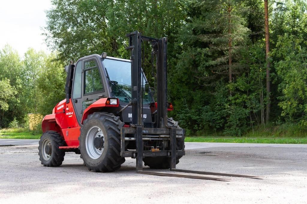 Manitou M 30.4 Terénne vysokozdvižné vozíky