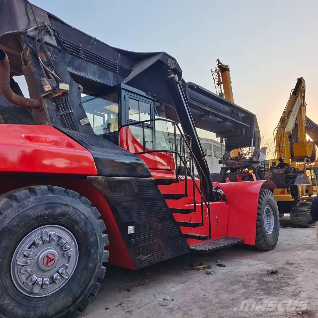 Sany SRSC 45 C30 Prekladače kontajnerov