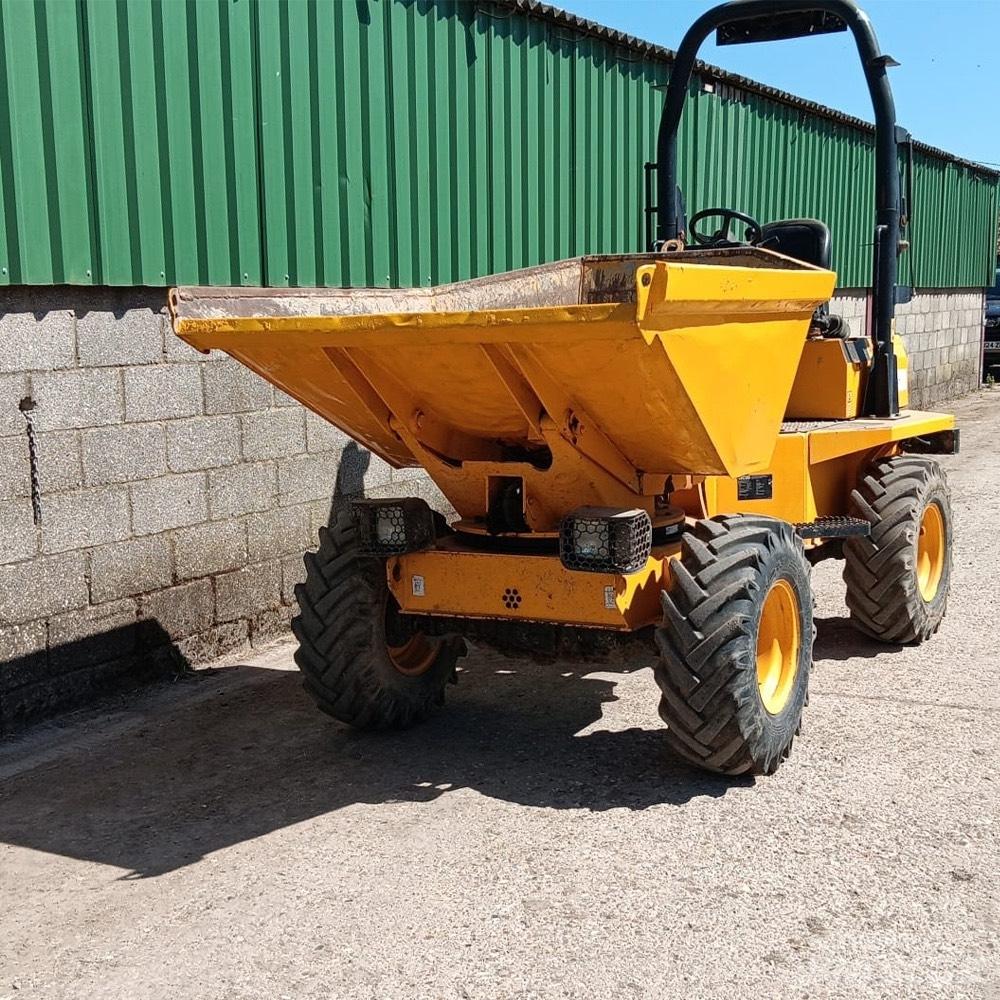 JCB 3TSTH Stavebné sklápače