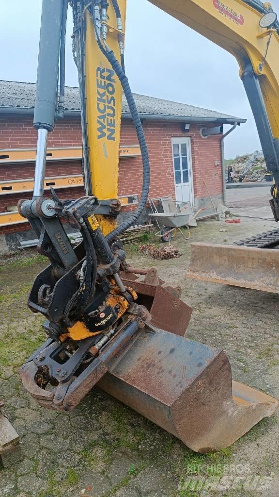 Wacker Neuson 6003 Mini rýpadlá < 7t