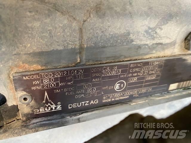Mecalac 714 MW Kolesové rýpadlá