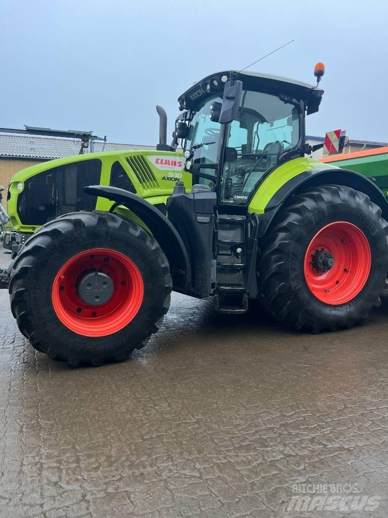 CLAAS Axion 930 Traktory