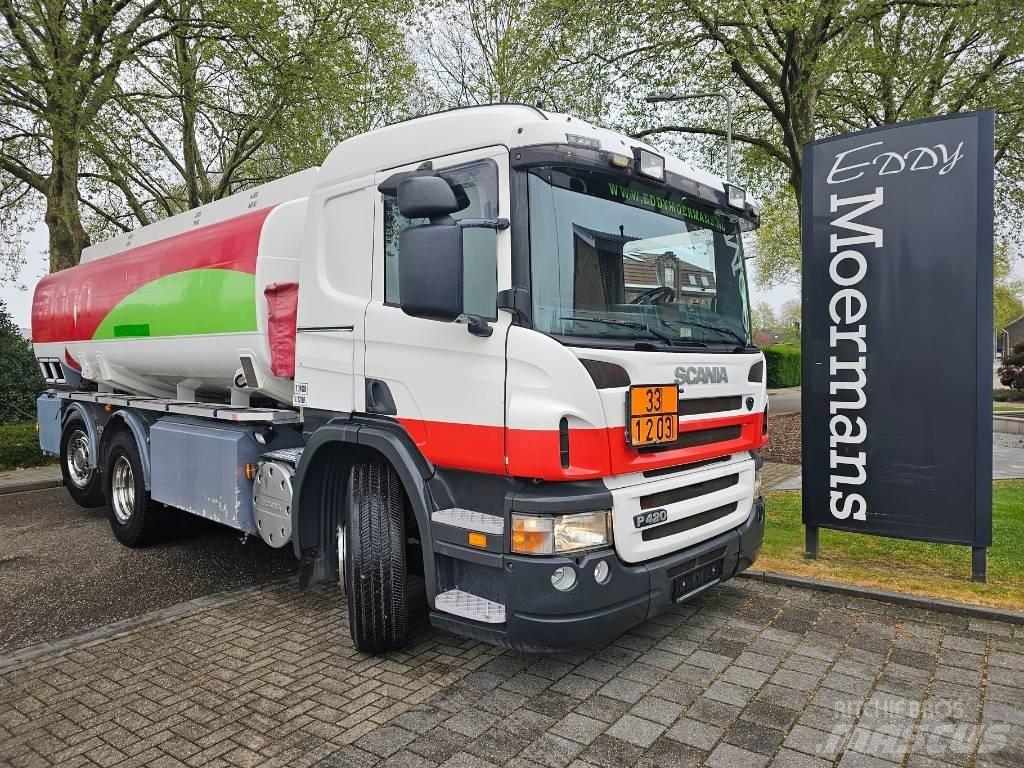 Scania P420 6x2*4 Cisternové nákladné vozidlá