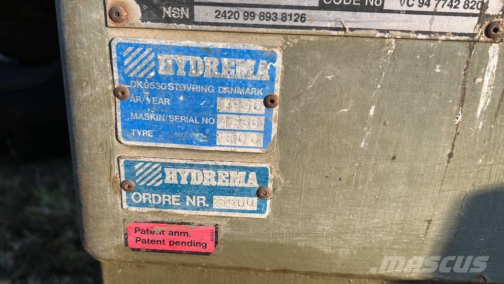 Hydrema 806 Rýpadlo-nakladače