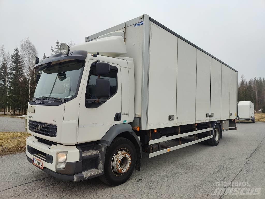 Volvo FL 260 Skriňová nadstavba