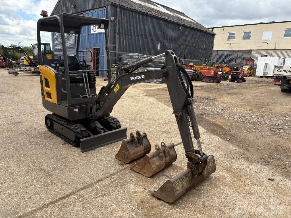 Volvo EC 15 D Mini rýpadlá < 7t