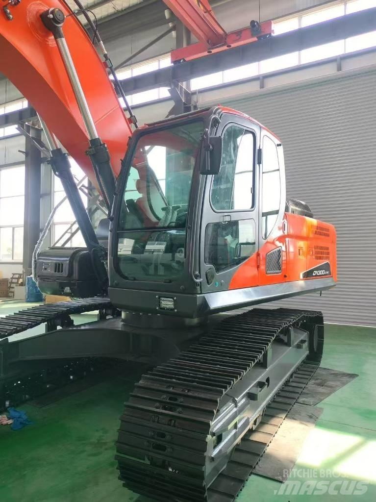 Doosan DX300 Midi rýpadlá 7 t - 12 t