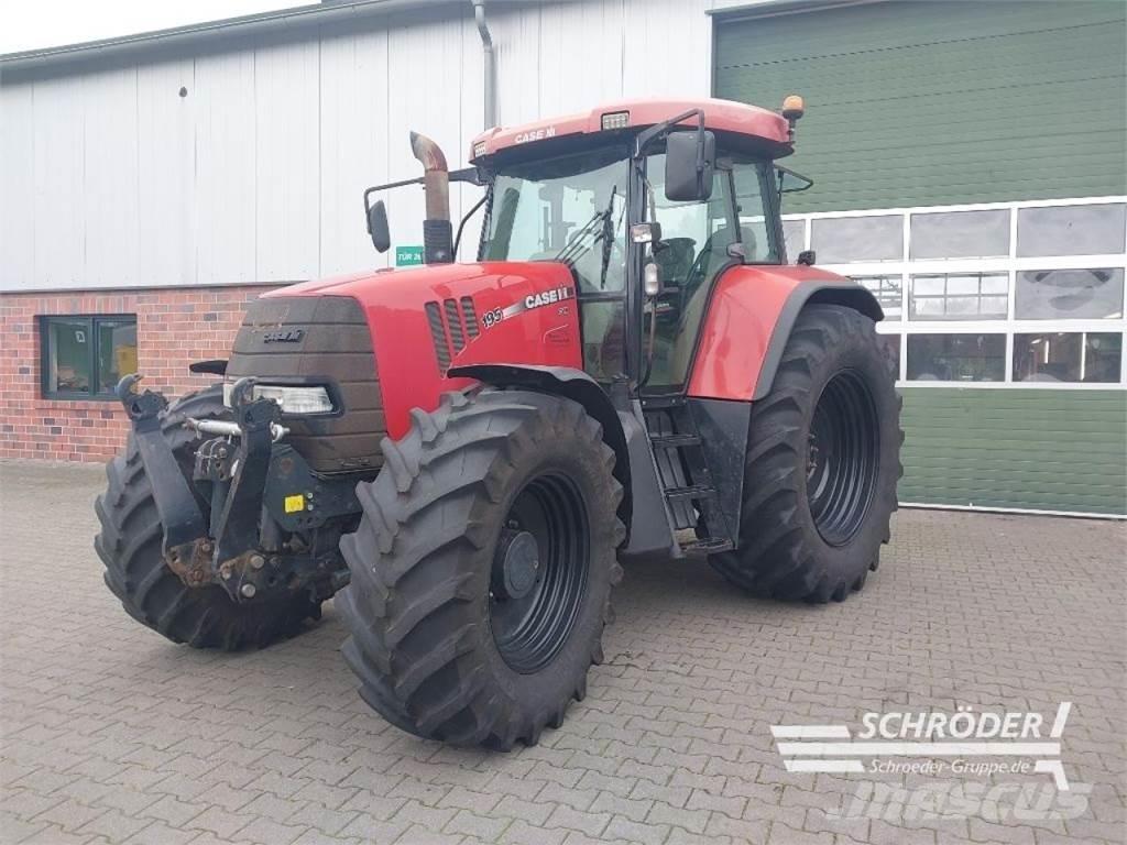 Case IH CVX 195 Traktory