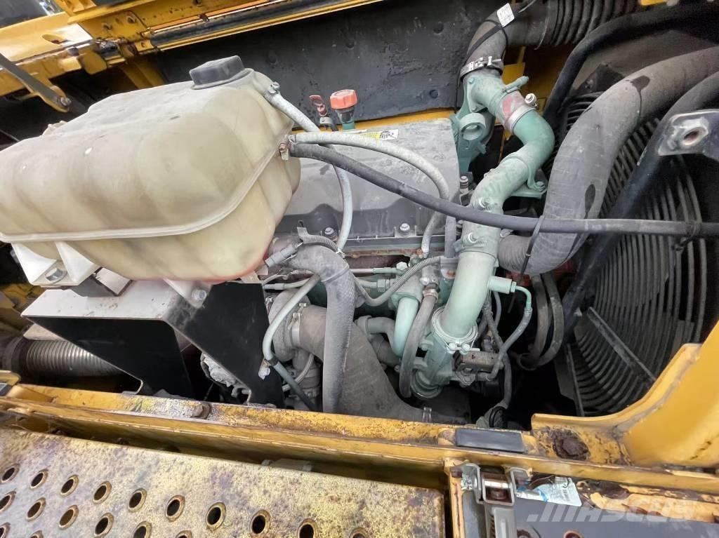 Volvo EC 380 DL Pásové rýpadlá