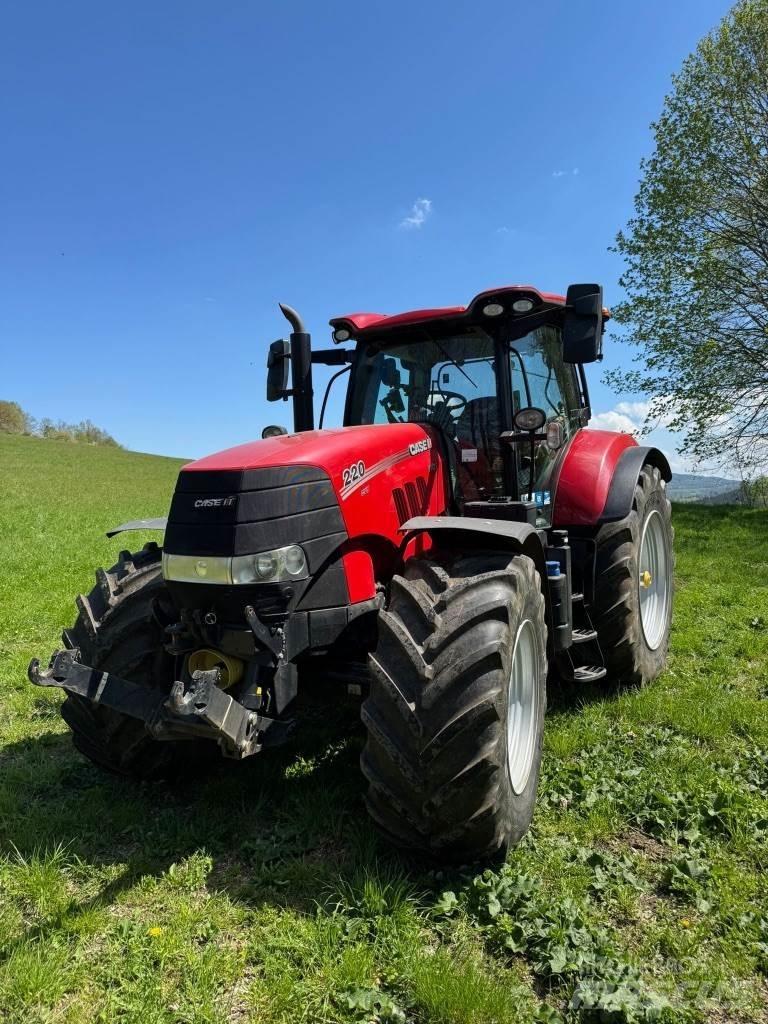 Case IH Puma 220 Traktory