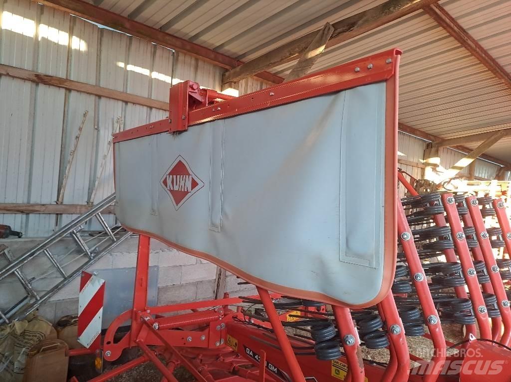 Kuhn GA4321 Riadkovače