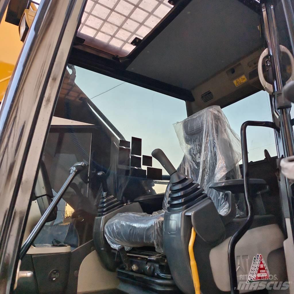 CAT 330 D Pásové rýpadlá