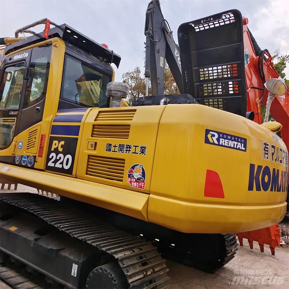 Komatsu PC 220-8 Pásové rýpadlá