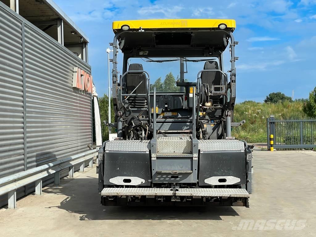 Vögele SUPER 1800-3I Finišéry