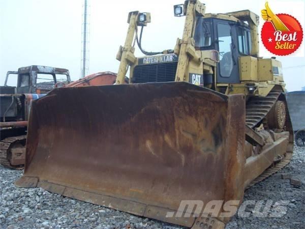 CAT D 9 R Pásové dozéry