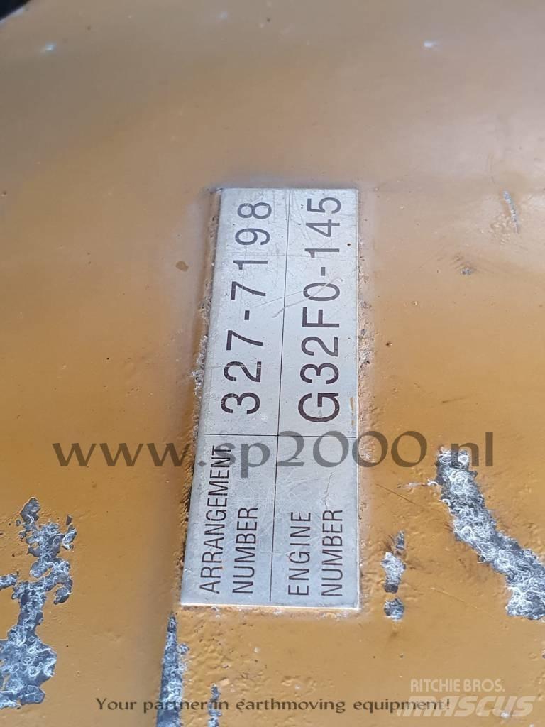 CAT 320 D Pásové rýpadlá