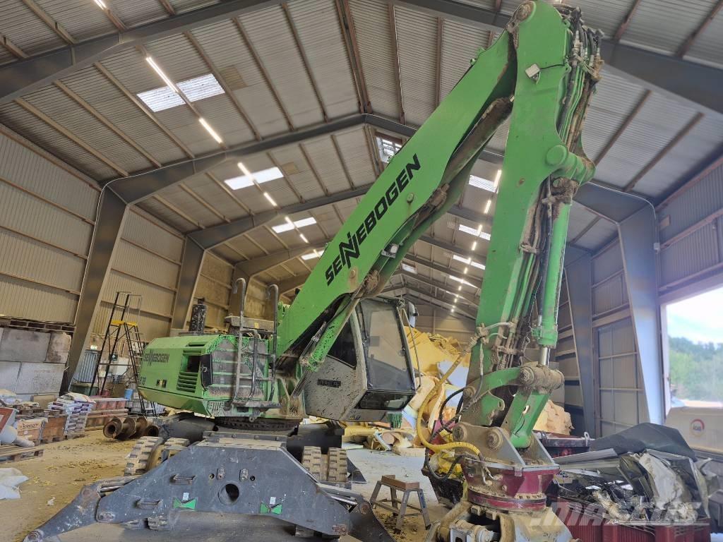 Sennebogen 818 Stroje pre manipuláciu s odpadom