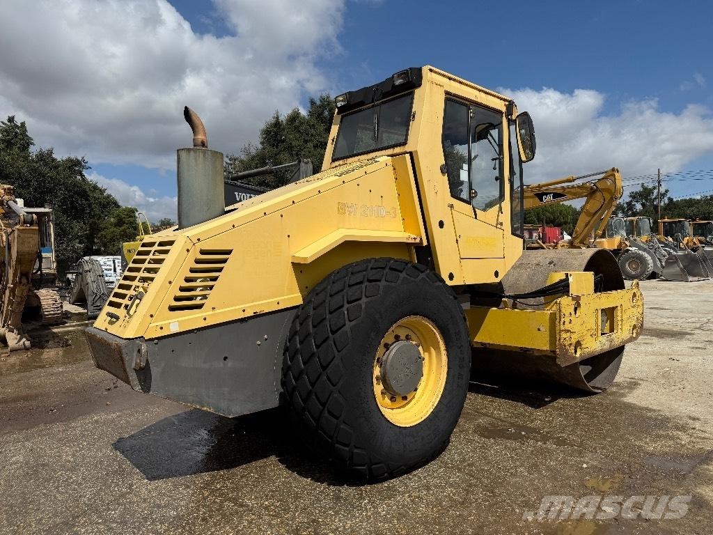 Bomag BW 211 D-3 Tandemové valce
