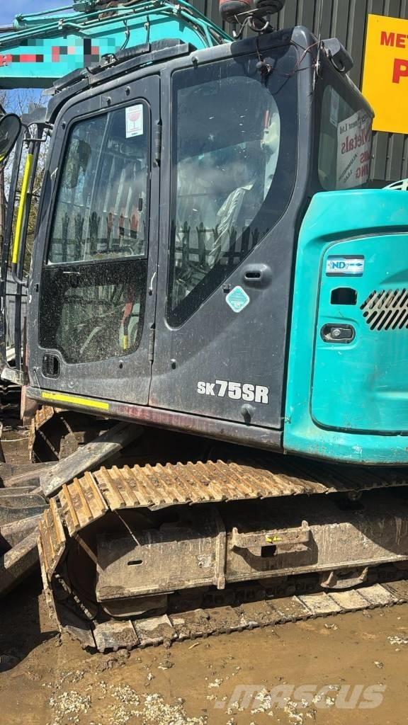 Kobelco SK 75 SR Midi rýpadlá 7 t - 12 t