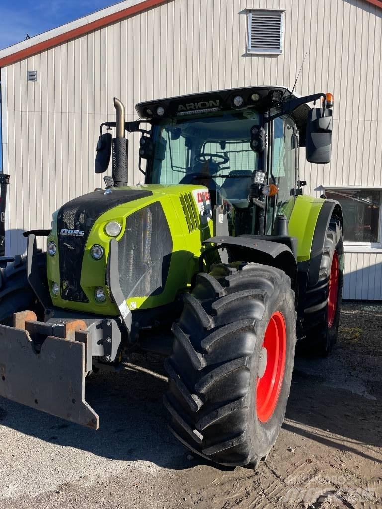 CLAAS Arion 550 CIS Traktory