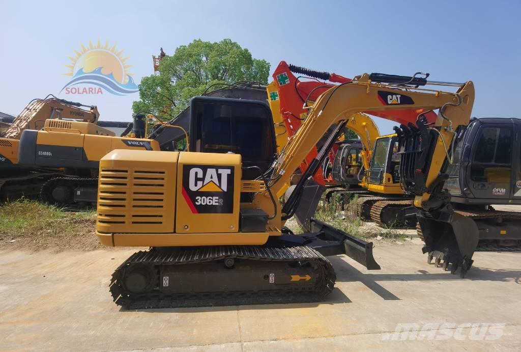 CAT 306E2 Pásové rýpadlá