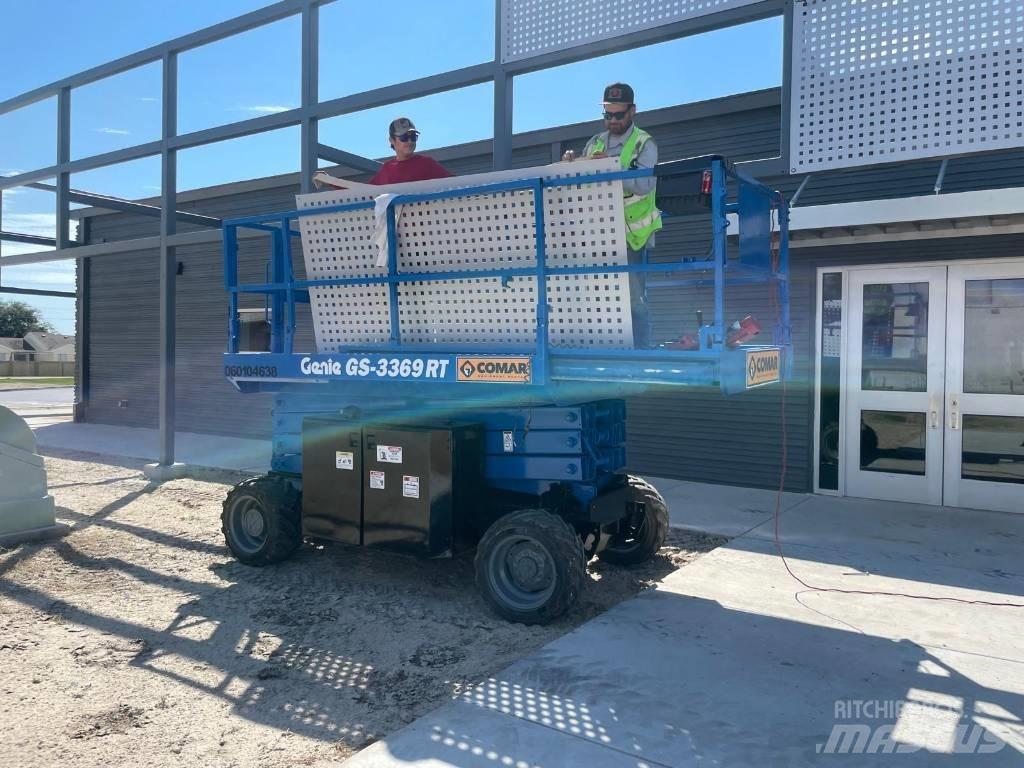 Genie GS 3369 RT Nožnicové zdvíhacie plošiny
