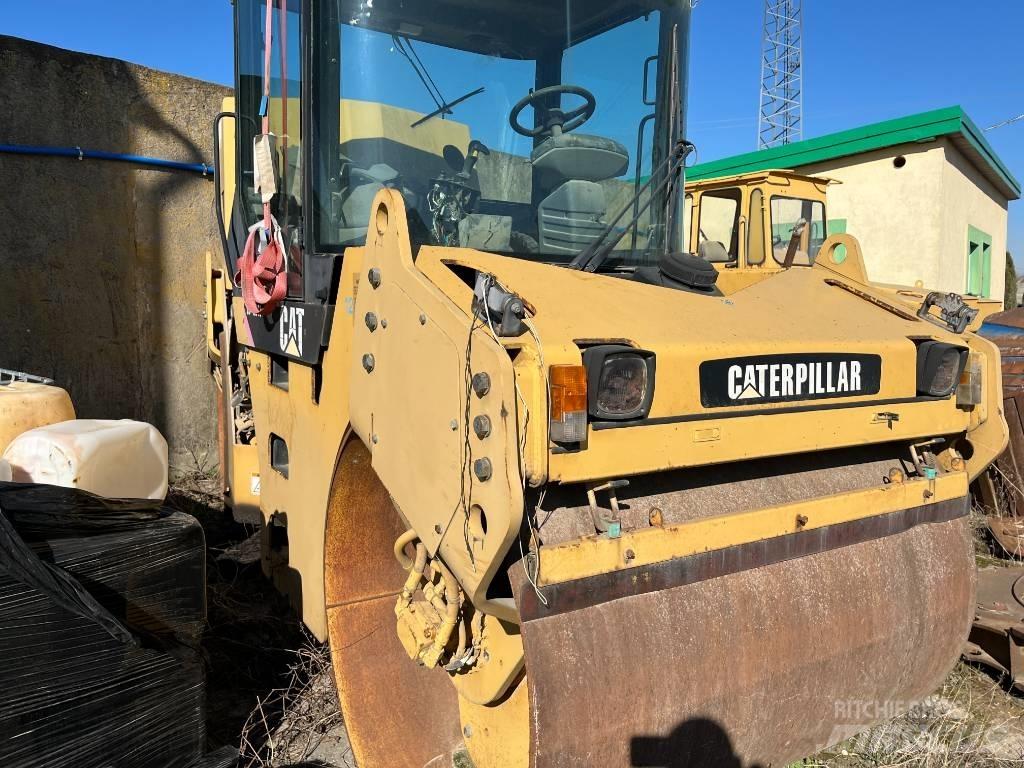 CAT CB 534 D Tandemové valce