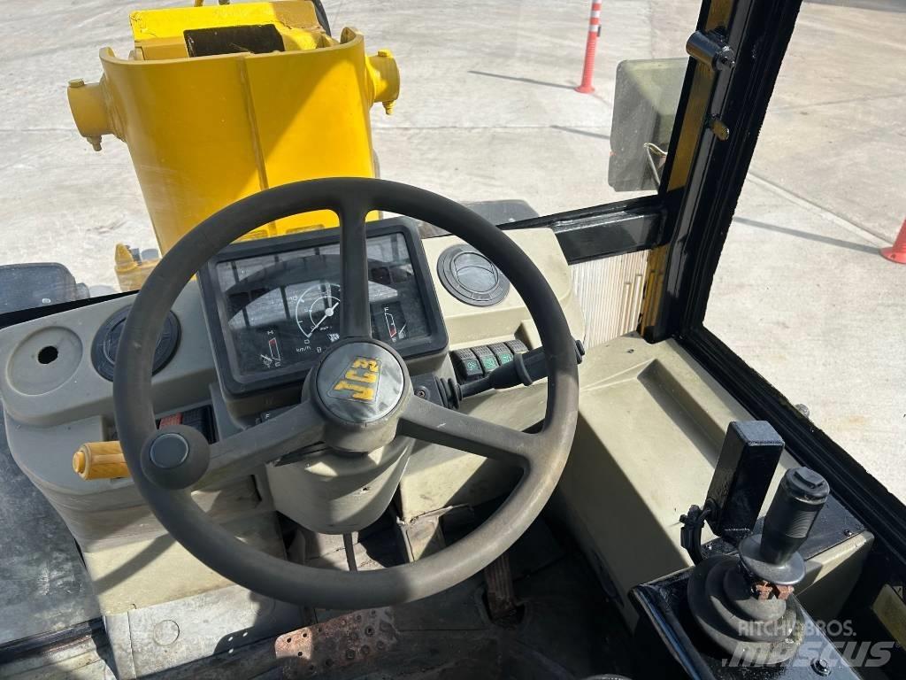 JCB 409 Teleskopické nakladače pre poľnohospodárstvo